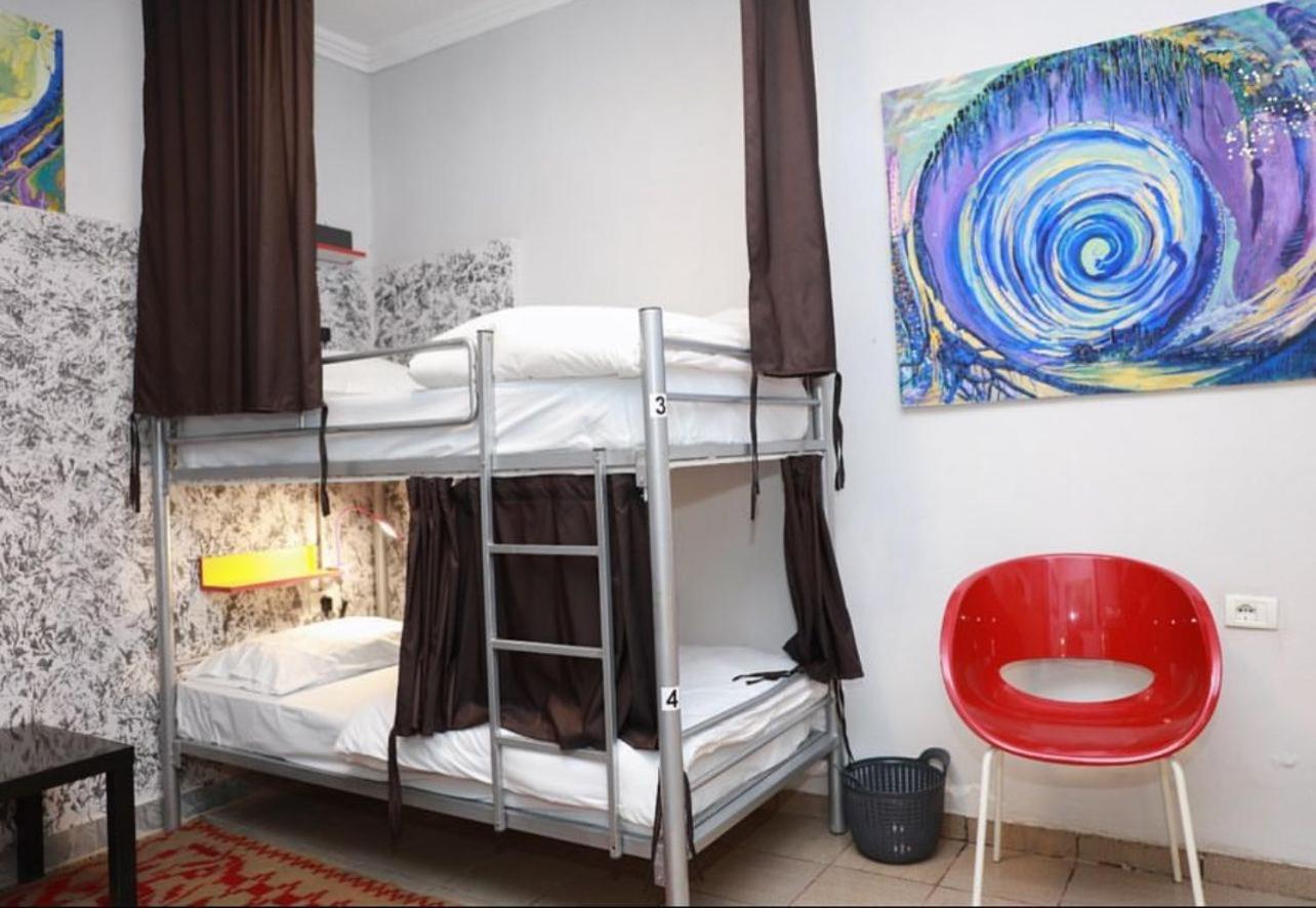 Hoja Hostel Tirana Eksteriør billede