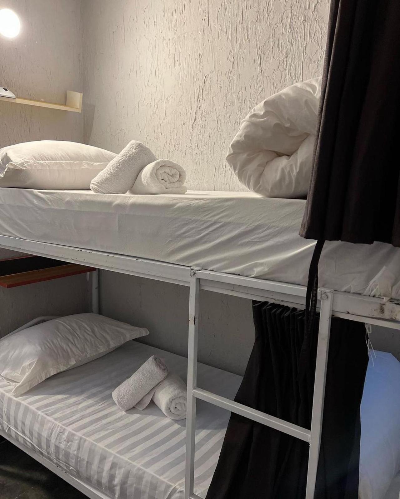 Hoja Hostel Tirana Eksteriør billede